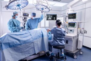 A fost semnat contractul de finanțare pentru dotări medicale la SJU Vâlcea
